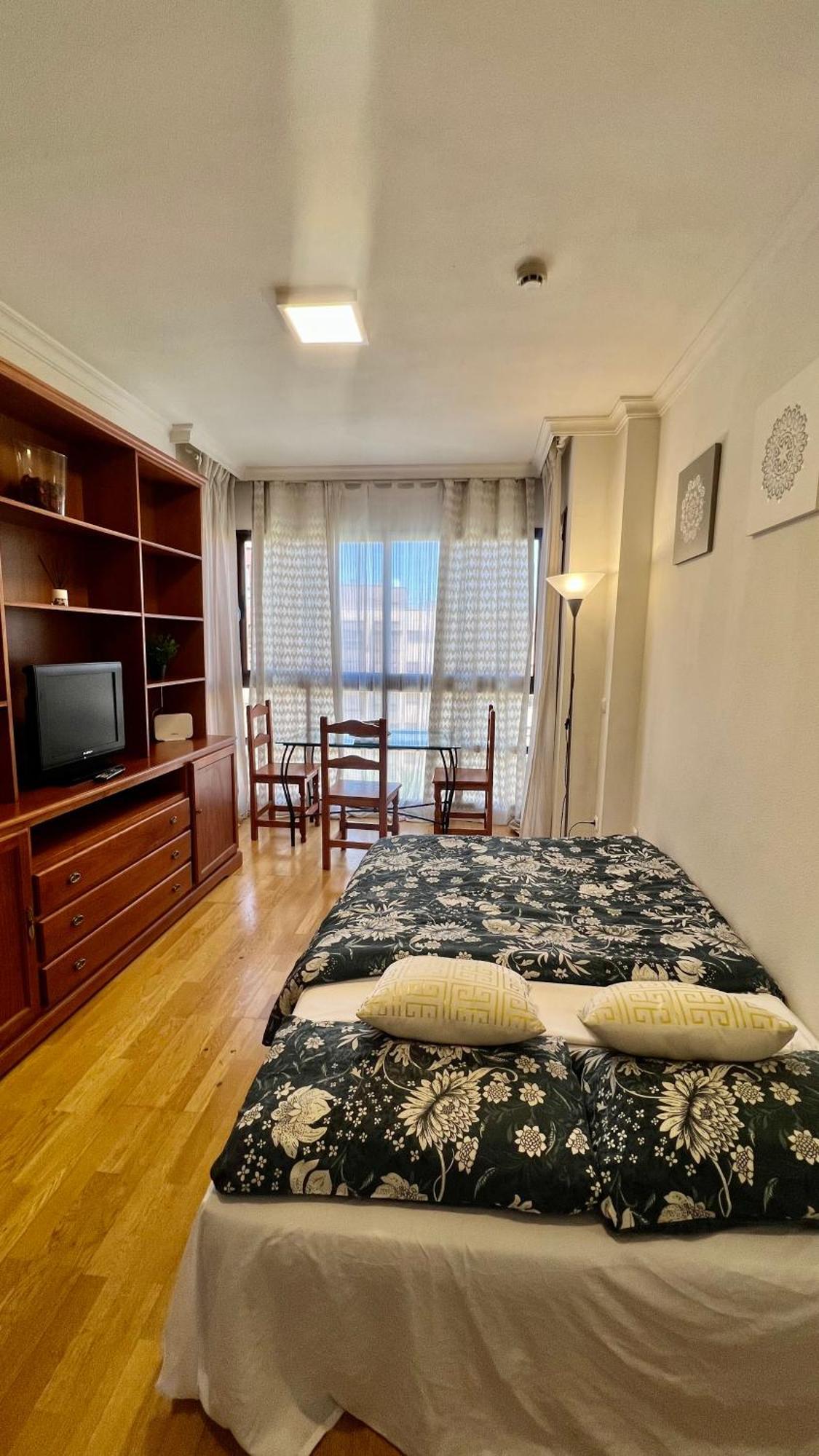 Deyanira Suite, Aeropuerto, Ifema Madrid Luaran gambar