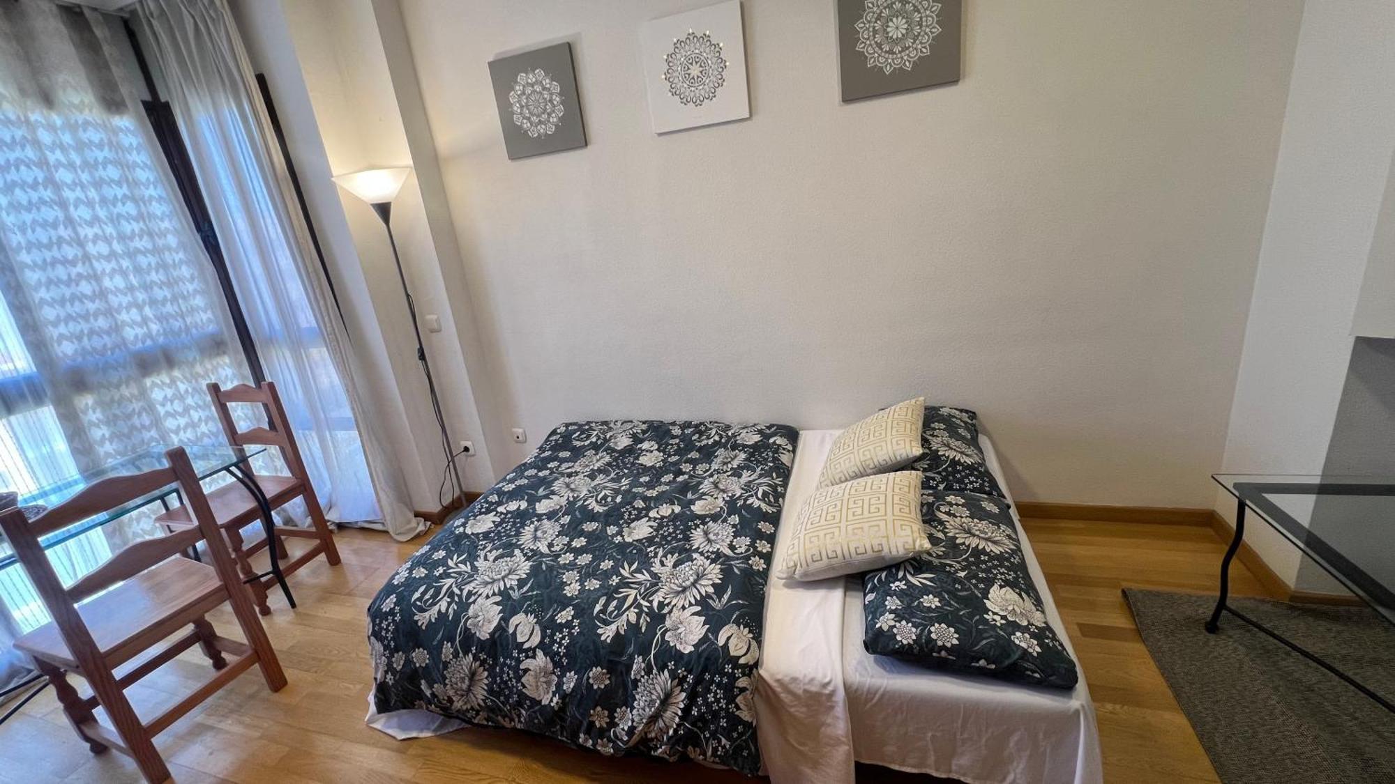 Deyanira Suite, Aeropuerto, Ifema Madrid Luaran gambar