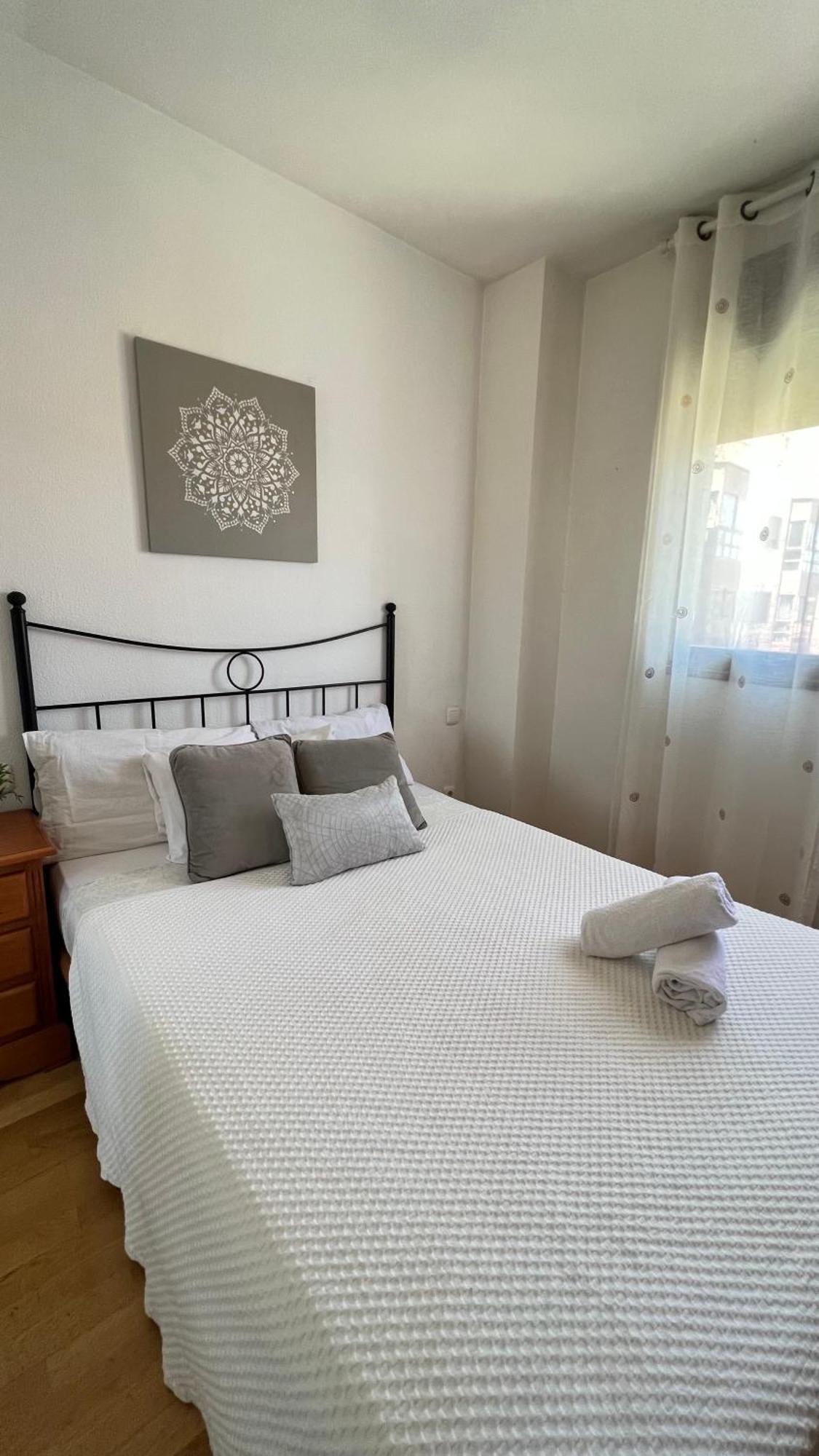 Deyanira Suite, Aeropuerto, Ifema Madrid Luaran gambar